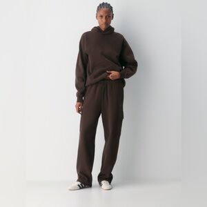 Aritzia Cozy Sweatfleece Mega Cargo™ Sweatpant